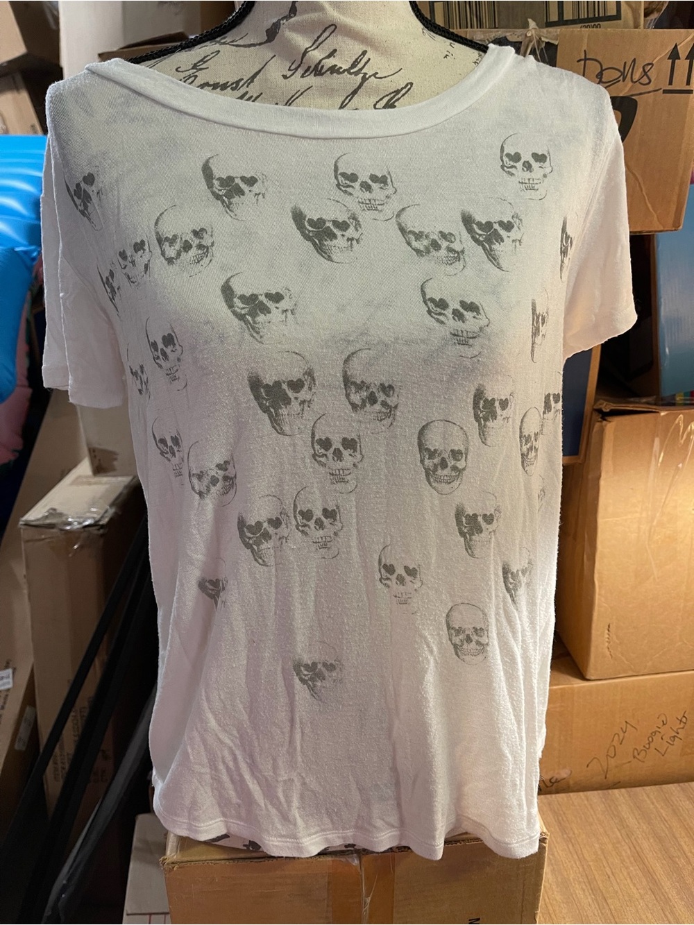 Skull shirt all over top.By Fifth Sun Soft Tee and Stretchy